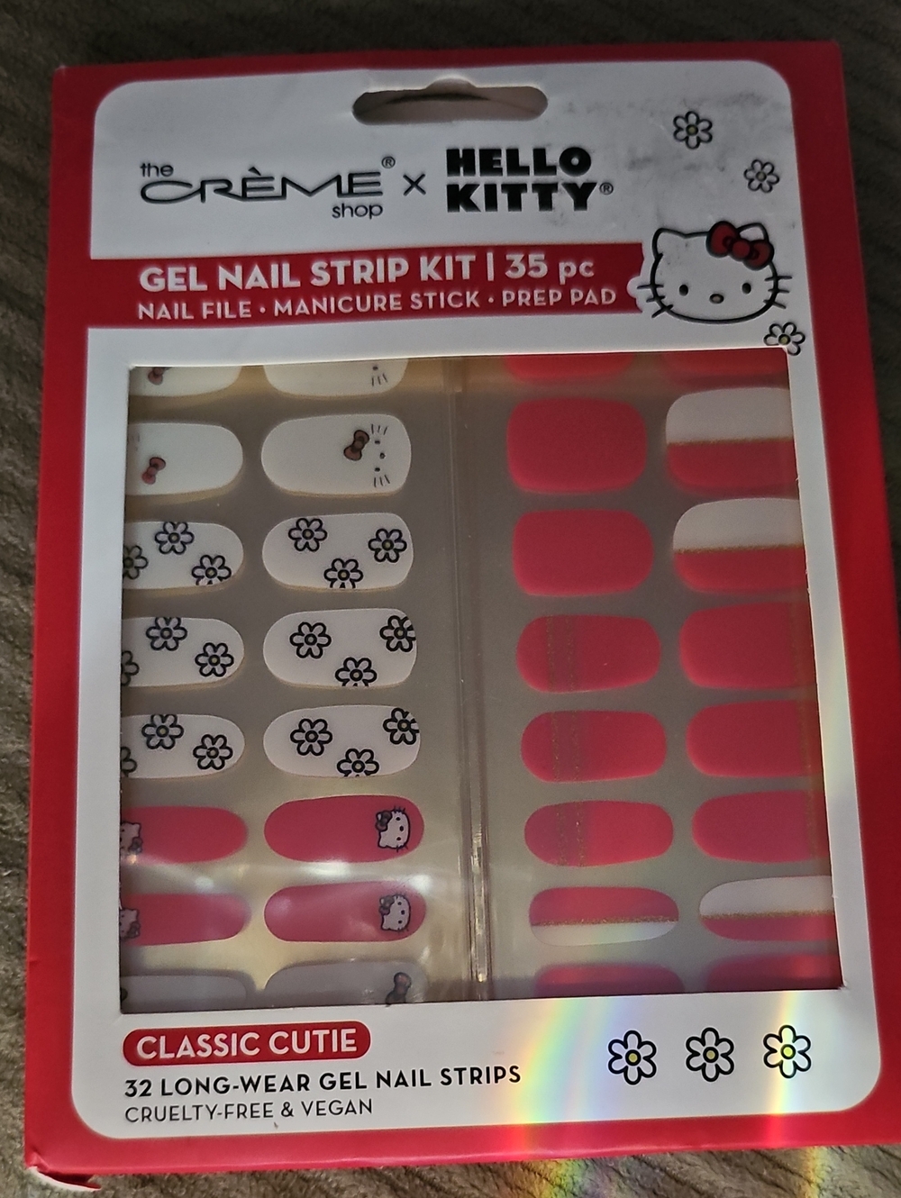 Hello Kitty Gel Nail Strip Kit in Pink and White